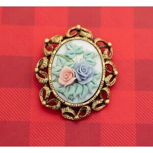 Vintage Victorian Cameo Floral Gold Tone Brooch by Japan - O20